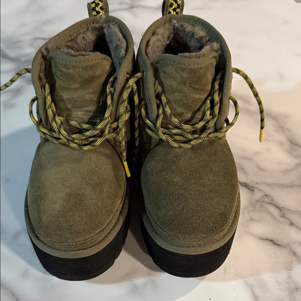 Women Ugg Naumel Olive Green Suede Boots
